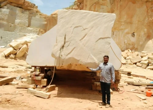 STONE Loading Unloading